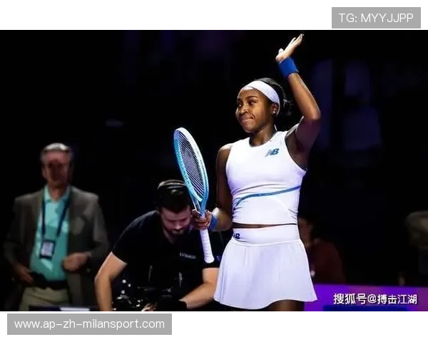 WTA年终总决赛：萨巴伦卡力克佩古拉高芙击败保利尼，巅峰对决成就女子网坛传奇时刻