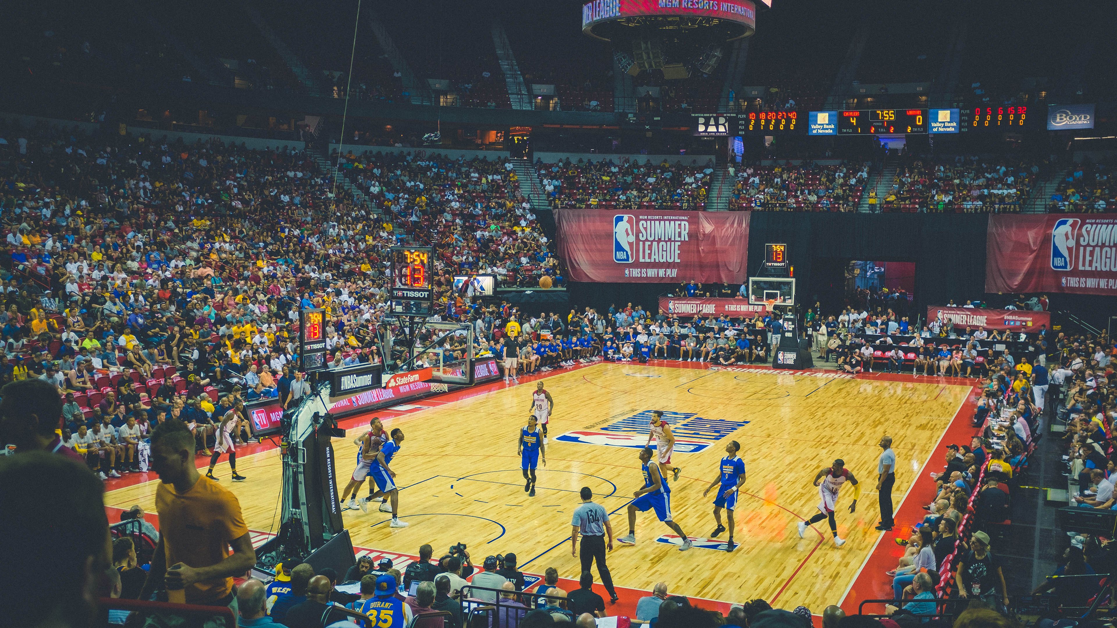 足球比赛精彩瞬间回顾